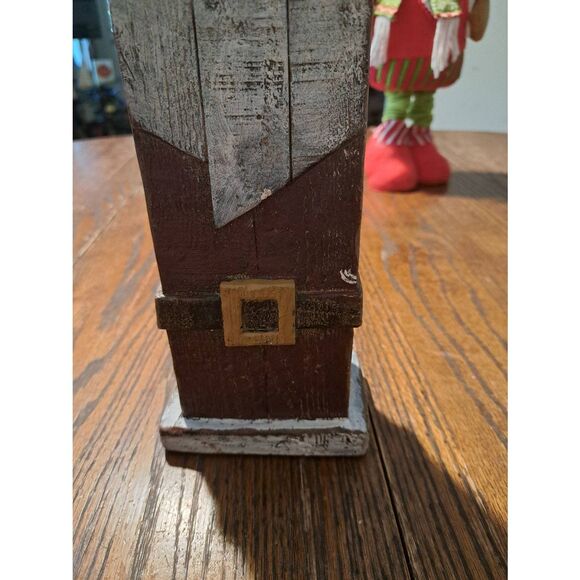 Heartland Holiday Santa Figurine Resin Carved Wood Look Farmhouse Shelf Decor - Picture 3 of 11